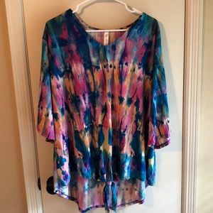 Flowy tie-dye Top-like new